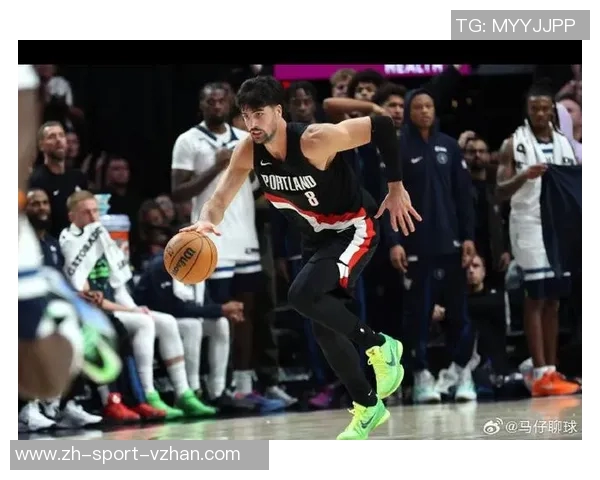 热火与开拓者激战正酣球迷期待精彩对决与精彩瞬间